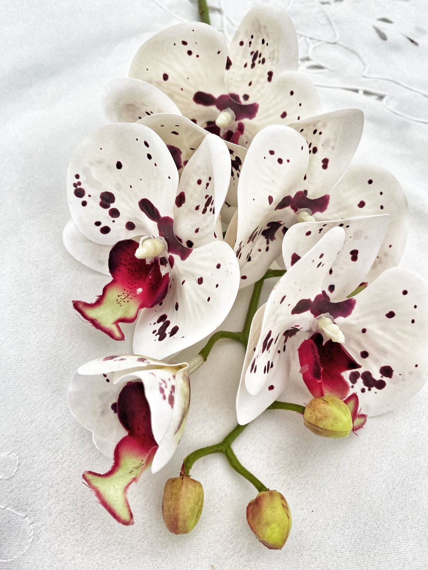 Artificial Orchid, Flowers Gift for Her, Real Touch Orchids White & Red Spotted Orchid White Flowers Faux Artificial Flowers Wedding Flowers - Floralific